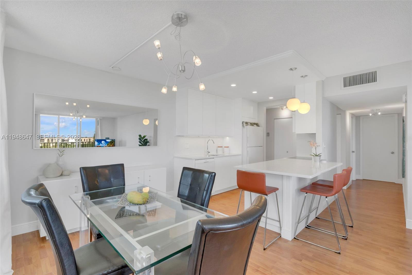 BOCA TOWERS CONDO PORTION - Residential