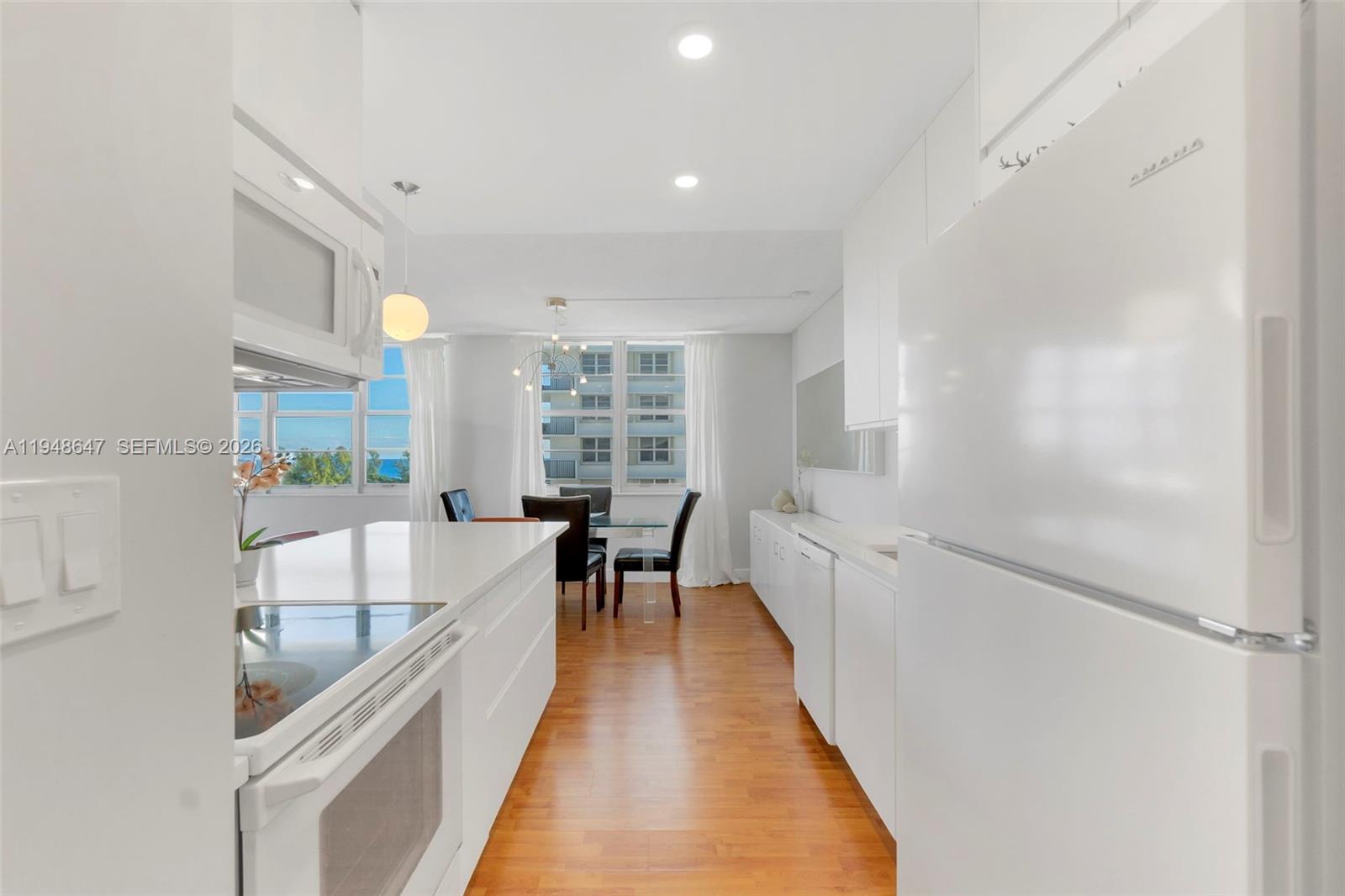 BOCA TOWERS CONDO PORTION - Residential