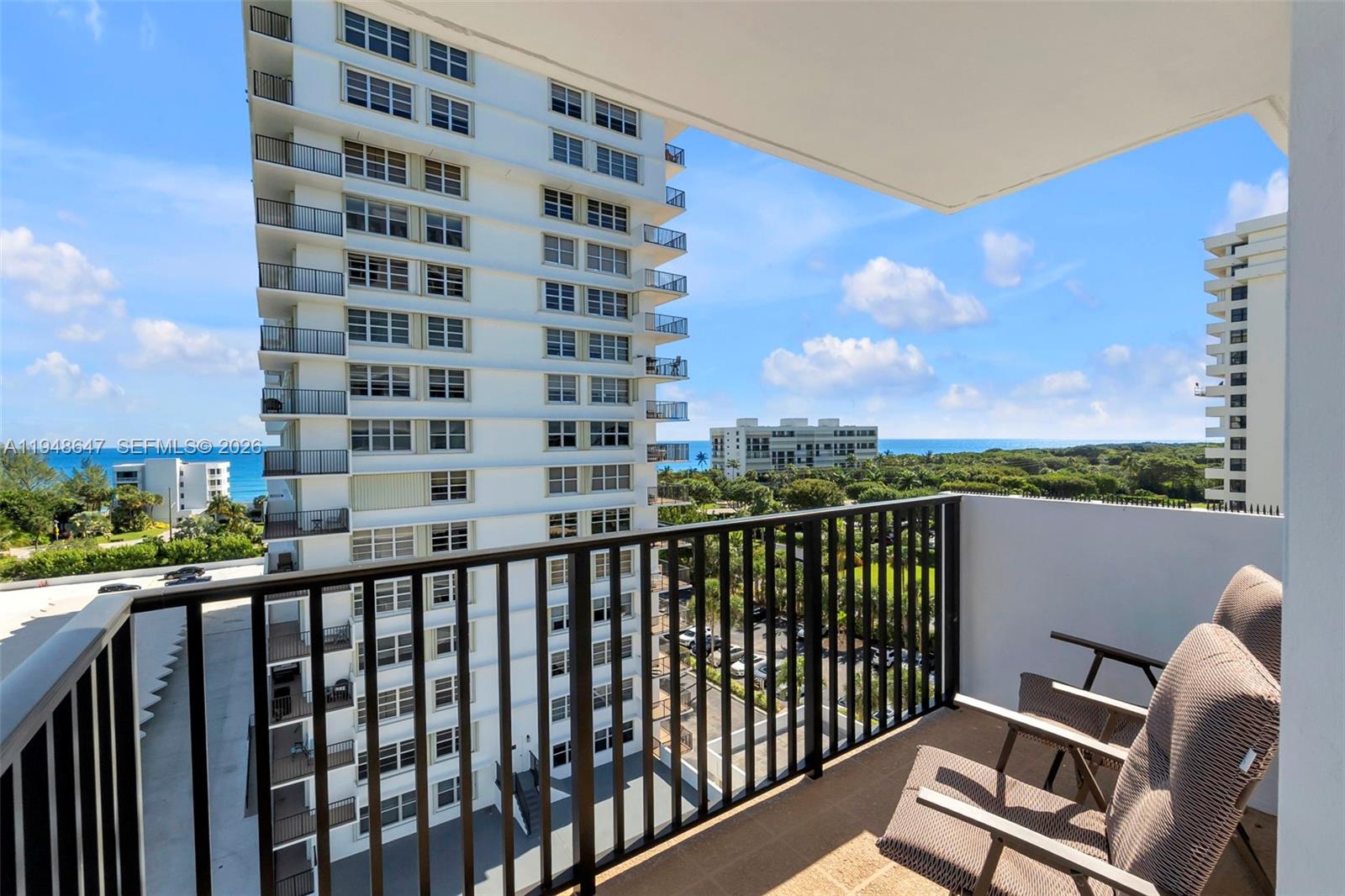 BOCA TOWERS CONDO PORTION - Residential