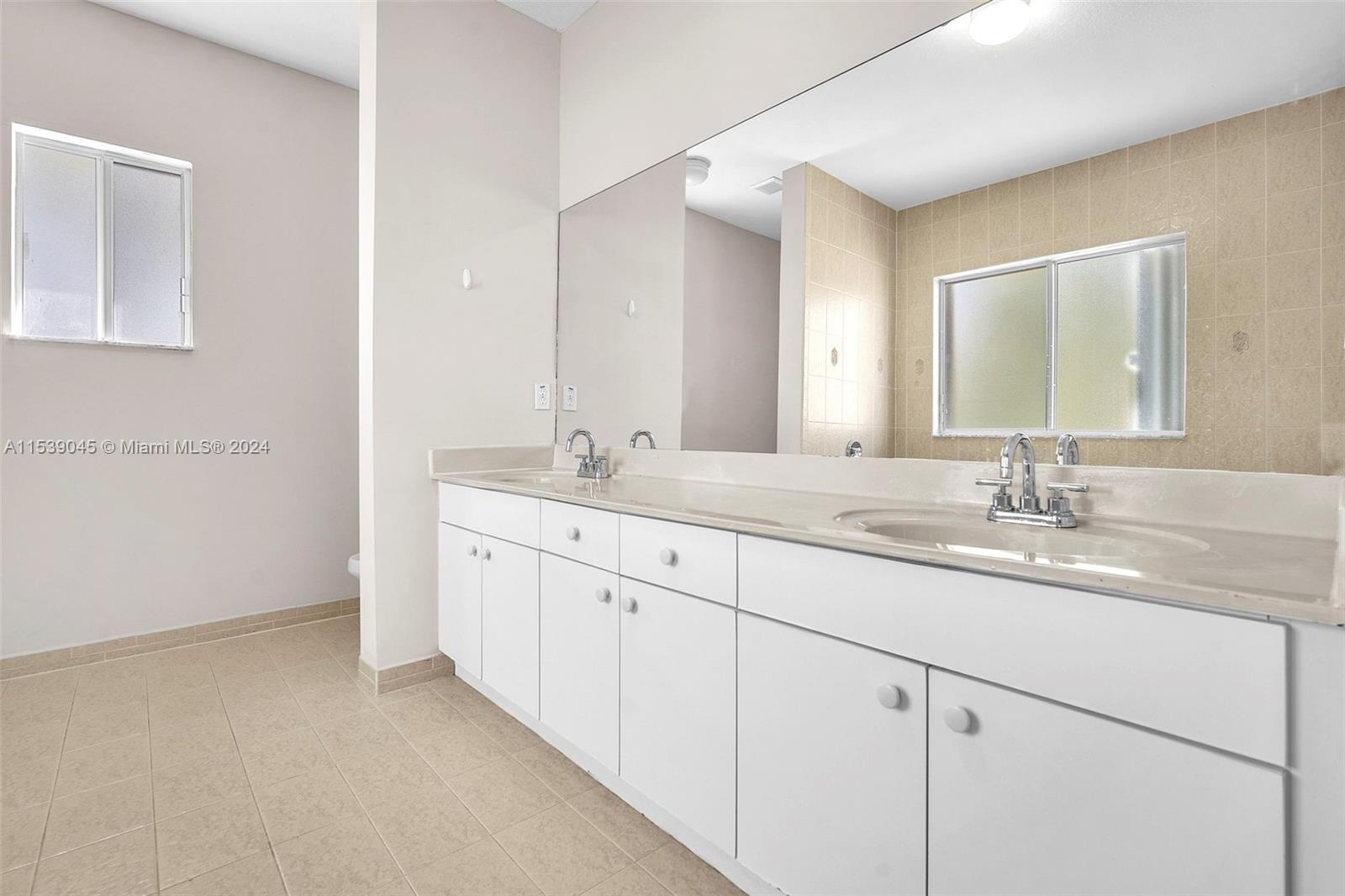 SILVER PALM HOMES - Residential