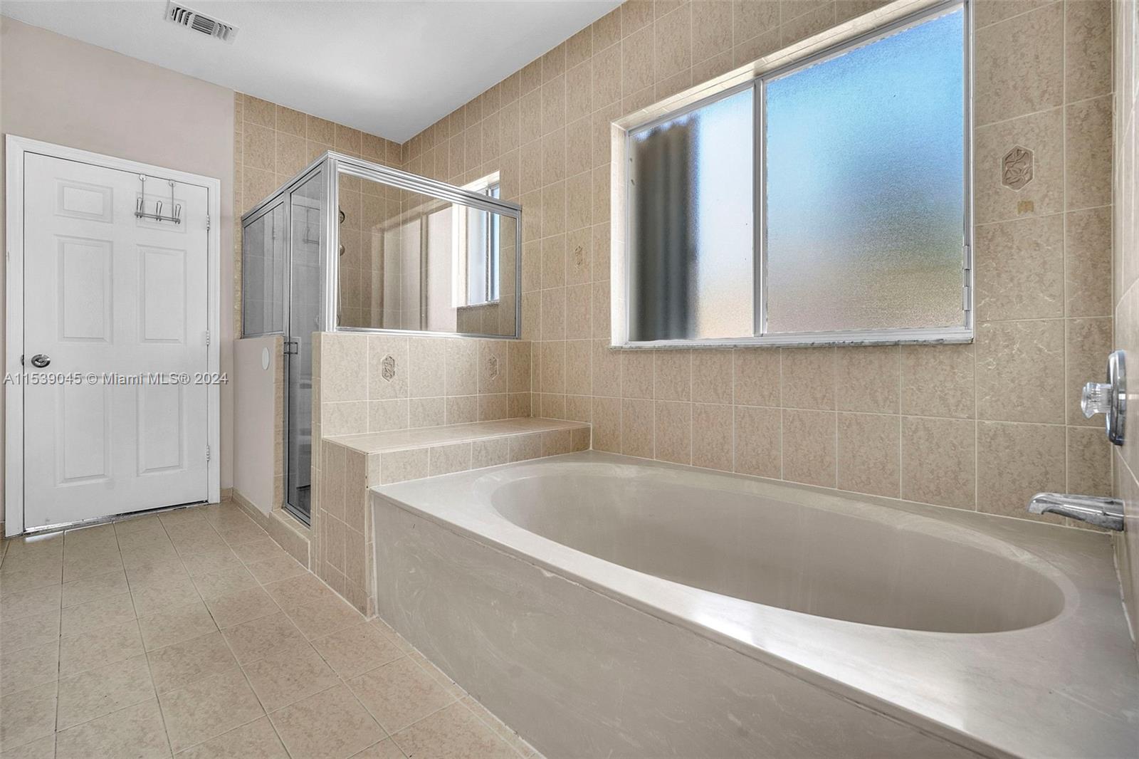 SILVER PALM HOMES - Residential