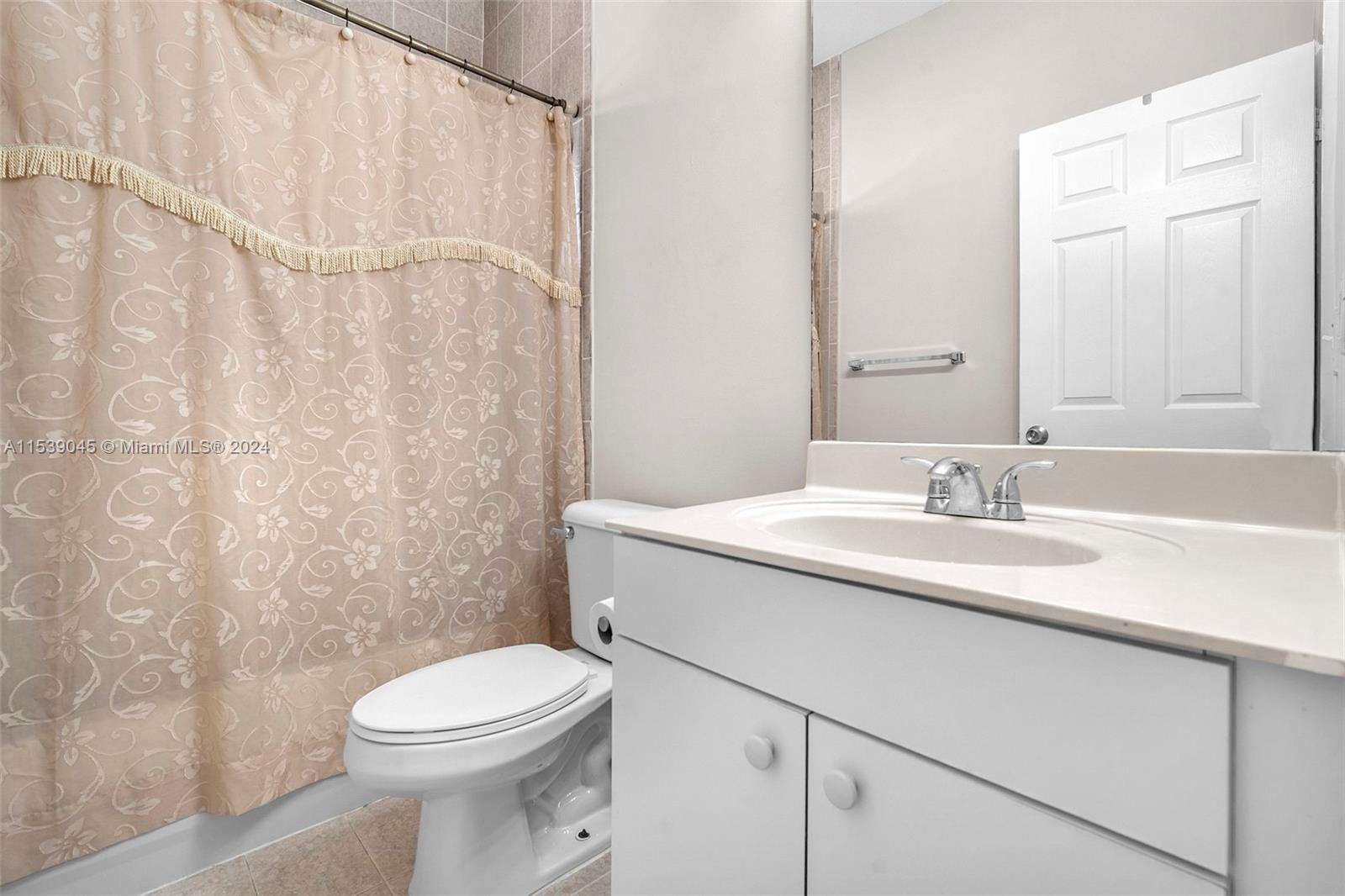 SILVER PALM HOMES - Residential