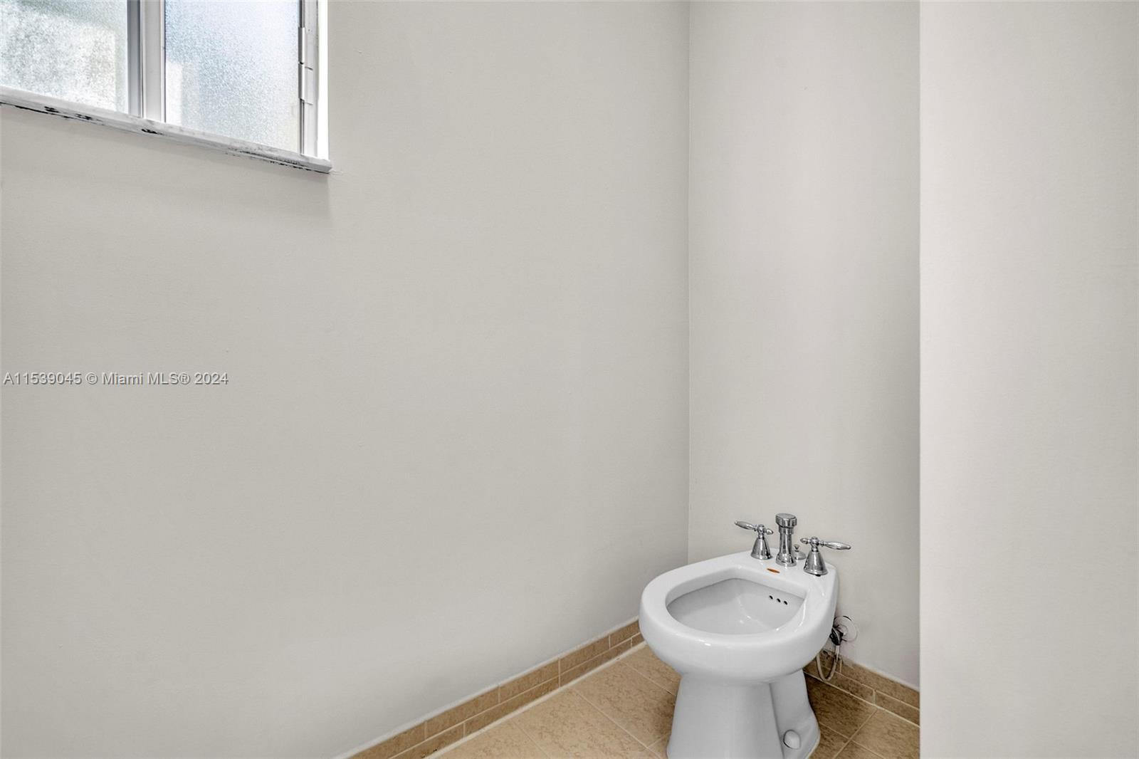 SILVER PALM HOMES - Residential