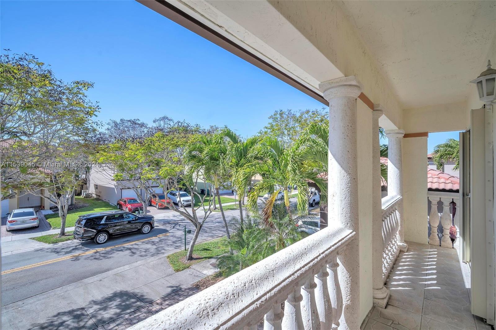 SILVER PALM HOMES - Residential