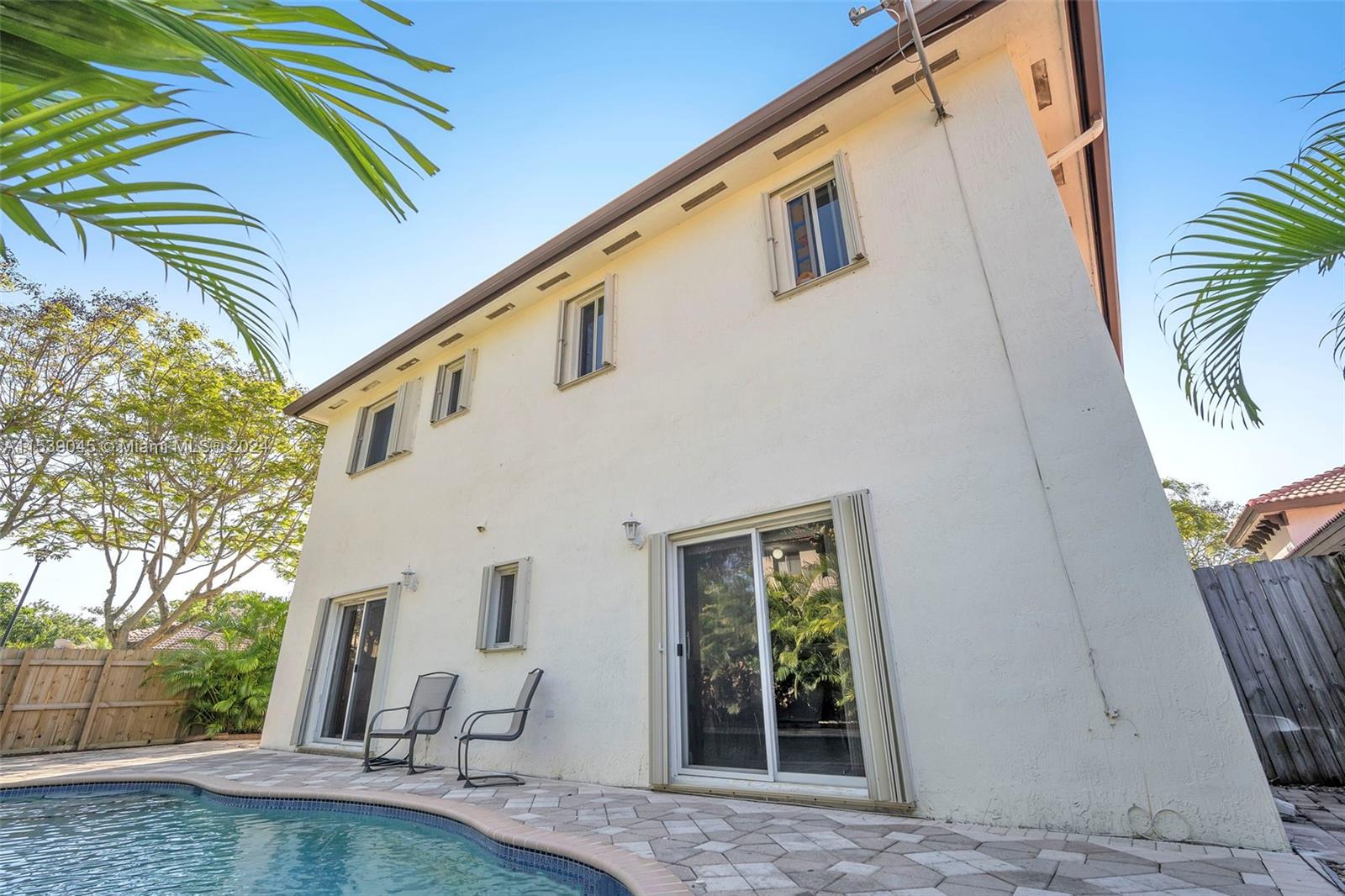 SILVER PALM HOMES - Residential