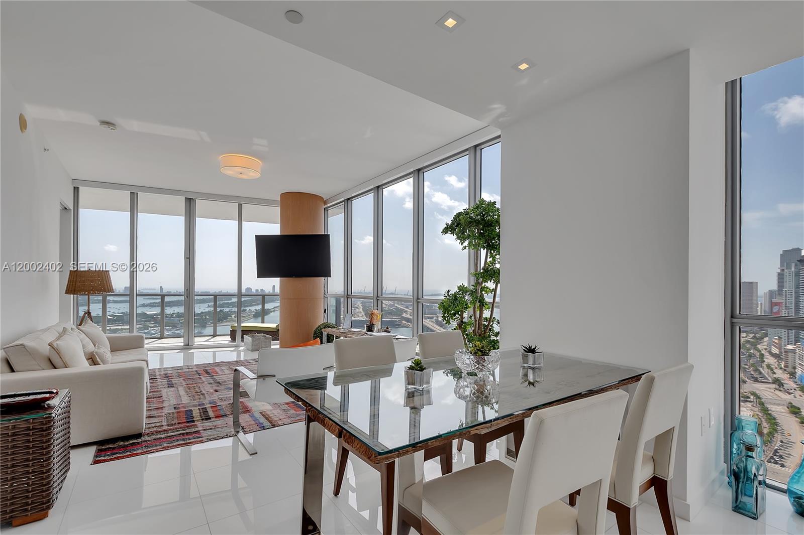 1100 Biscayne Blvd 3901