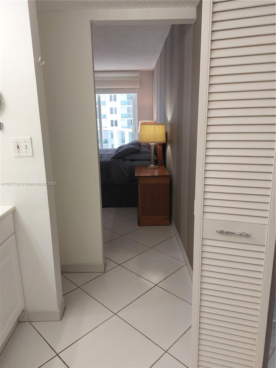 THE RIVIERA CONDO - Residential Lease