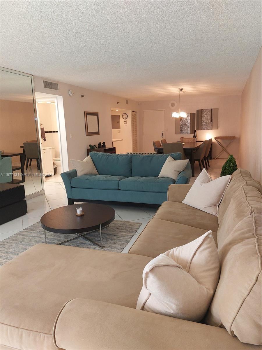 THE RIVIERA CONDO - Residential Lease