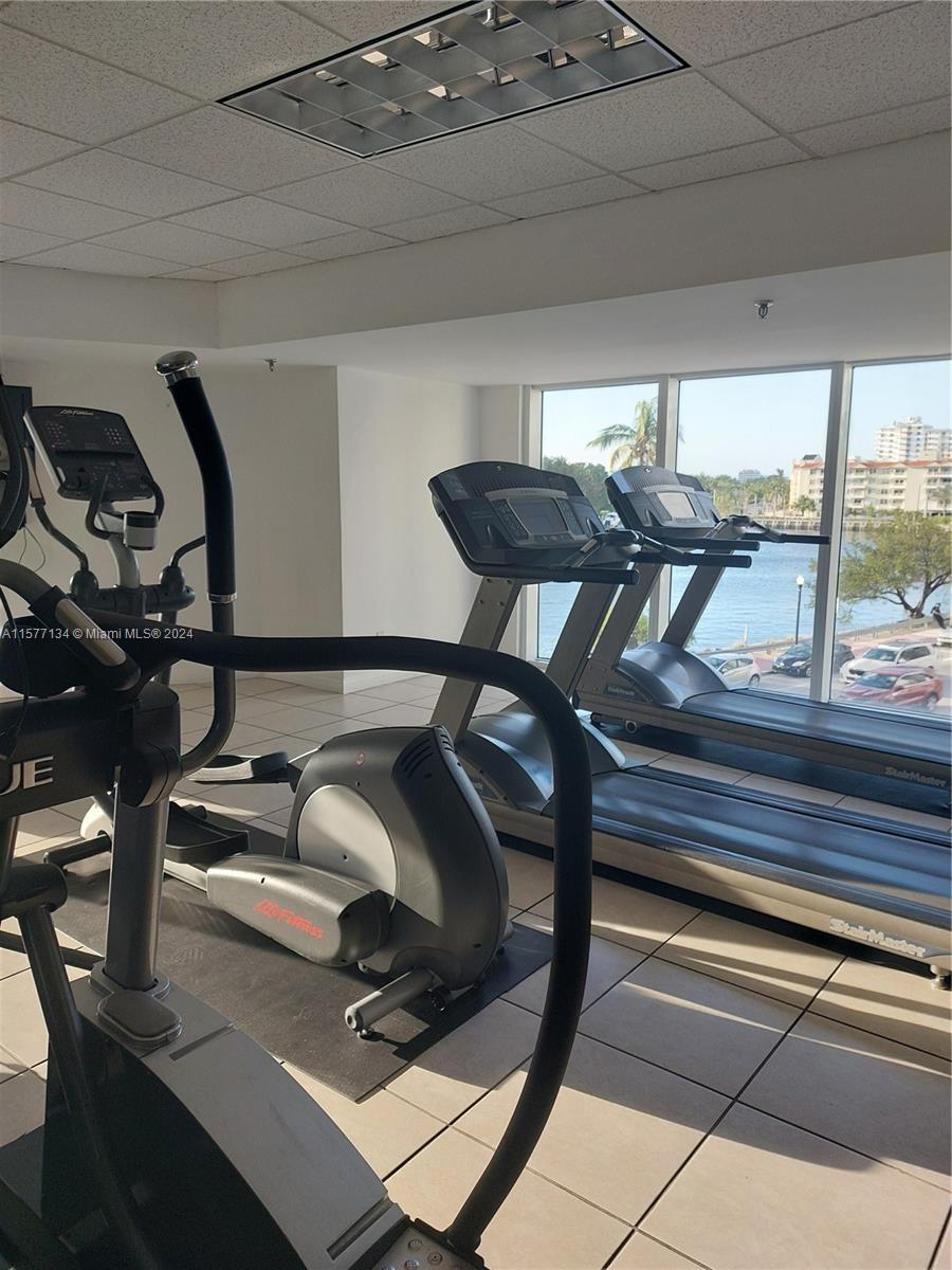 THE RIVIERA CONDO - Residential Lease