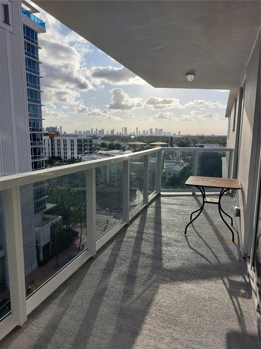 THE RIVIERA CONDO - Residential Lease