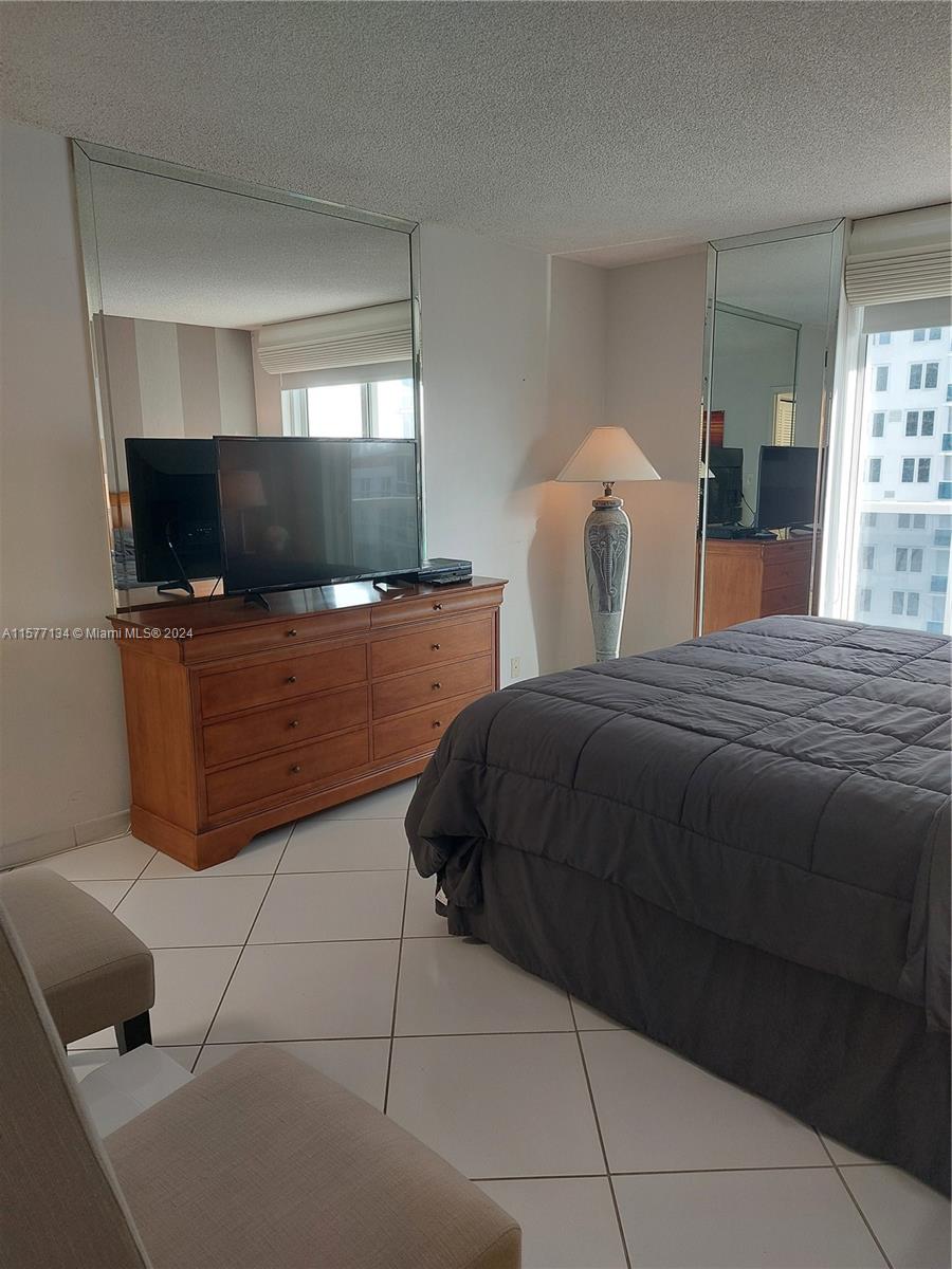 THE RIVIERA CONDO - Residential Lease