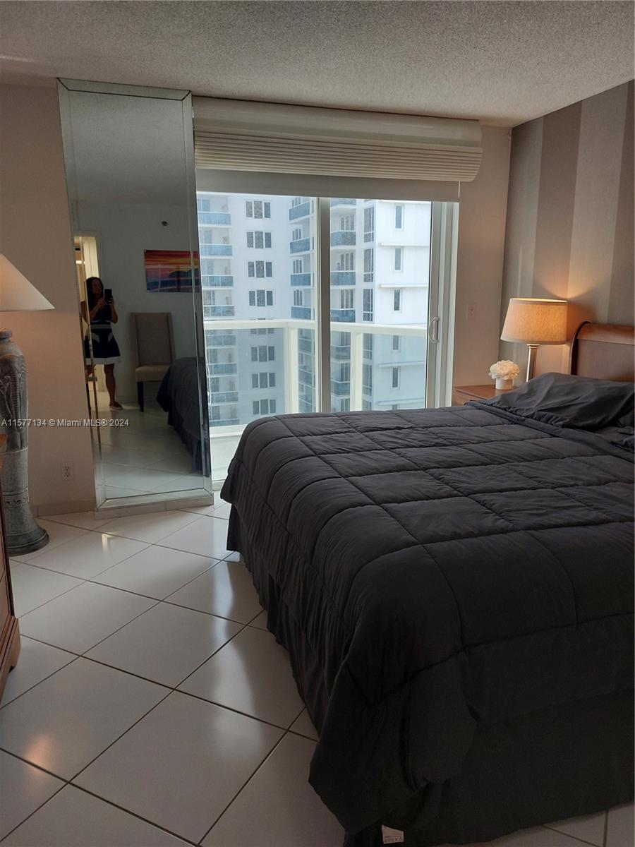 THE RIVIERA CONDO - Residential Lease