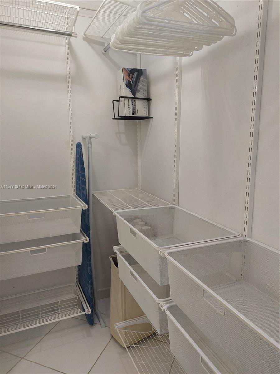 THE RIVIERA CONDO - Residential Lease