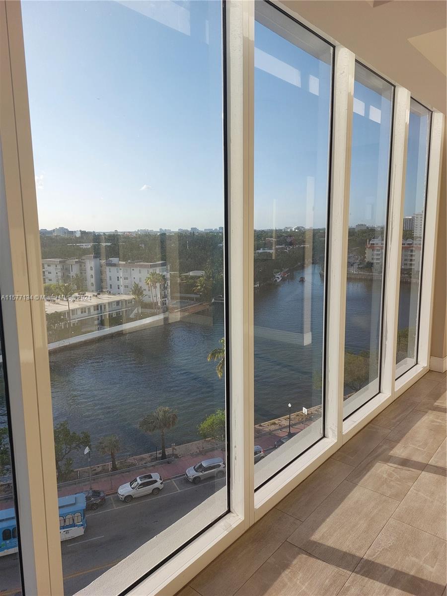 THE RIVIERA CONDO - Residential Lease