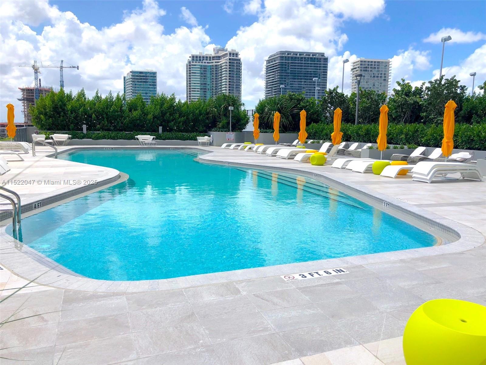 PARAISO BAYVIEWS CONDO - Residential
