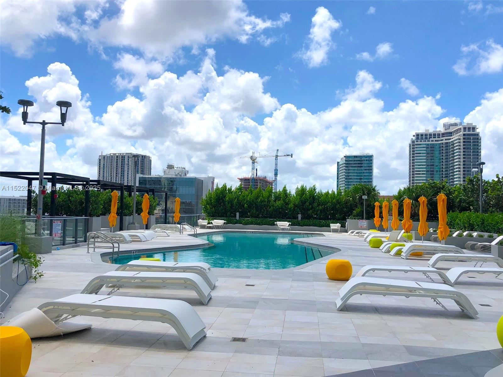 PARAISO BAYVIEWS CONDO - Residential