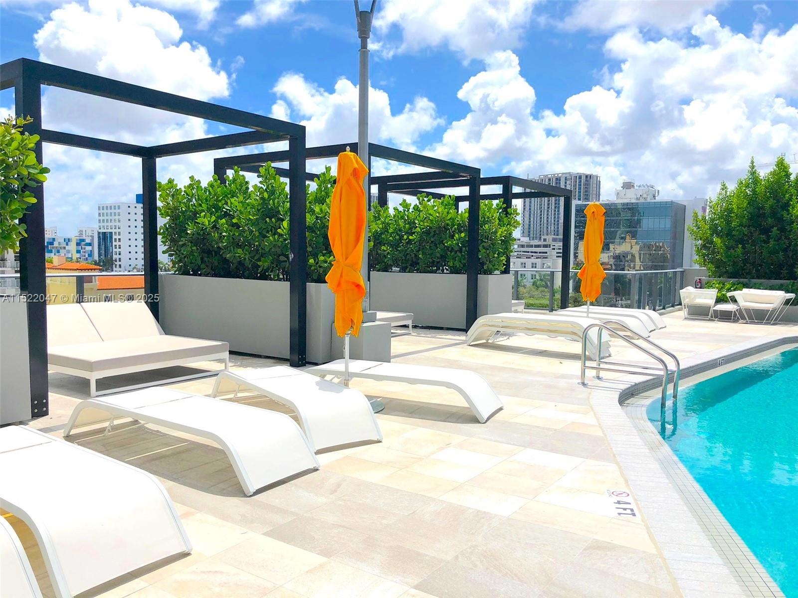 PARAISO BAYVIEWS CONDO - Residential