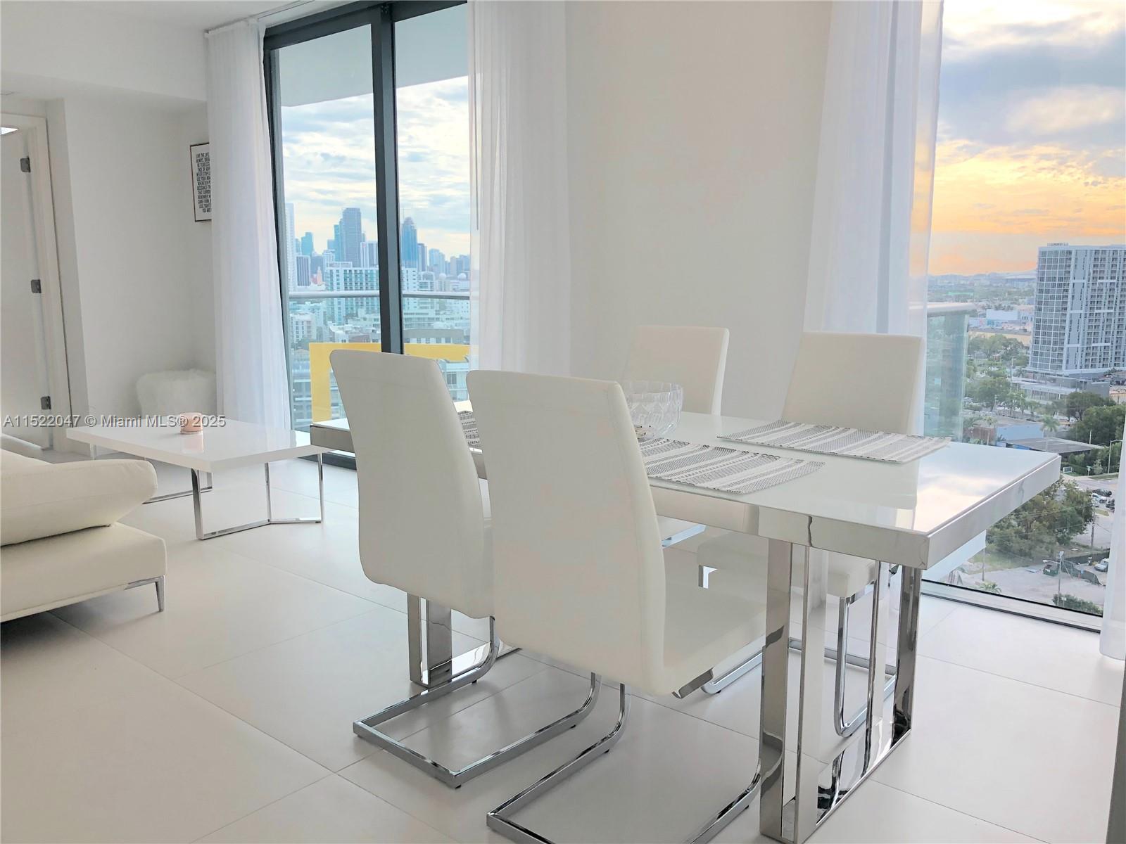 PARAISO BAYVIEWS CONDO - Residential