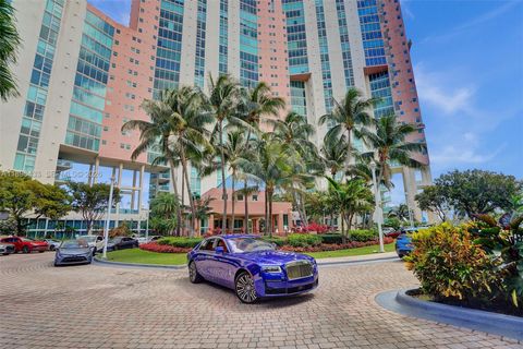 Photo of 3370 Hidden Bay Dr #812, Aventura, FL 33180 (MLS # A11895433)