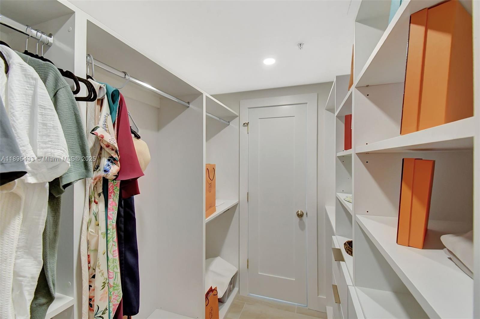 100 HIDDEN BAY CONDO - Residential Lease