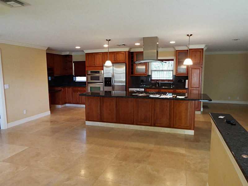 ARROWHEAD GOLF & TENNIS C - Residential