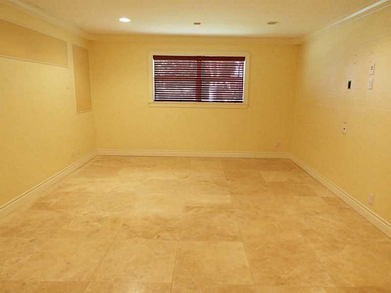 ARROWHEAD GOLF & TENNIS C - Residential