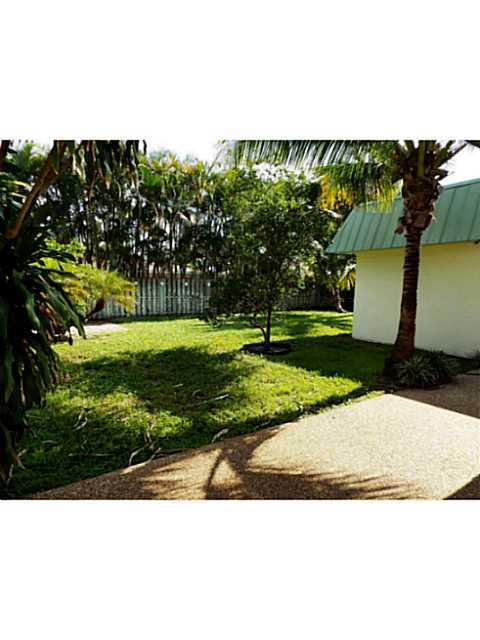 ARROWHEAD GOLF & TENNIS C - Residential