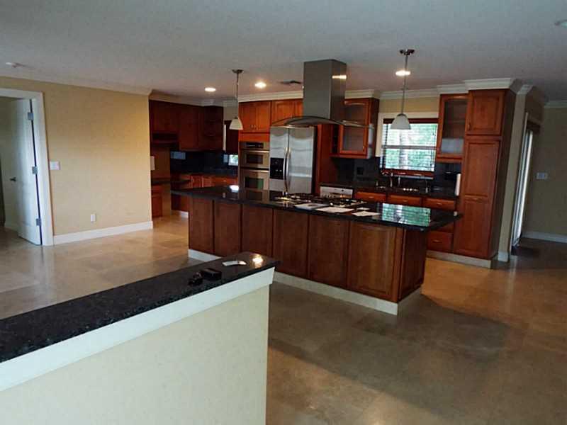 ARROWHEAD GOLF & TENNIS C - Residential