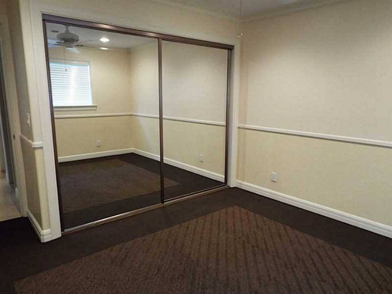 ARROWHEAD GOLF & TENNIS C - Residential