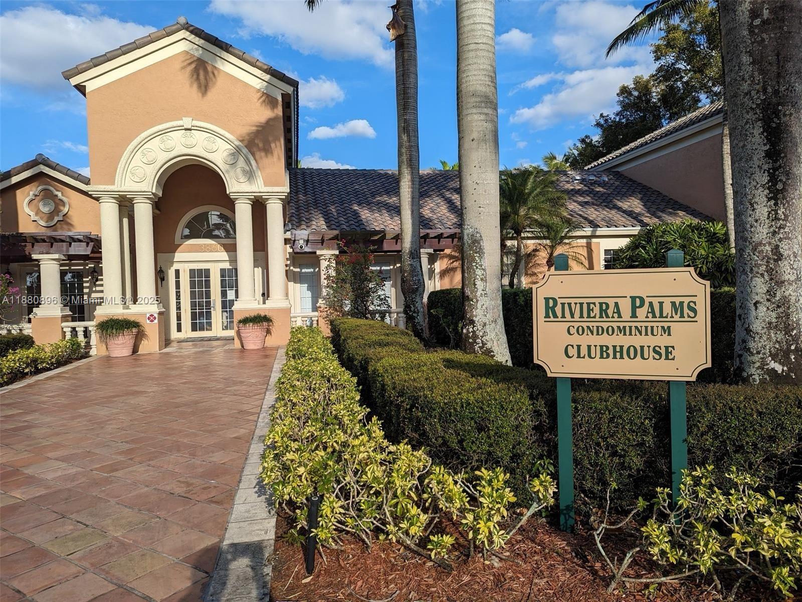 RIVIERA PALMS CONDO - Residential Lease