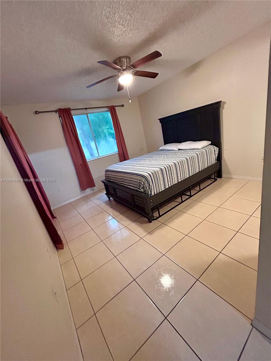 RIVIERA PALMS CONDO - Residential Lease
