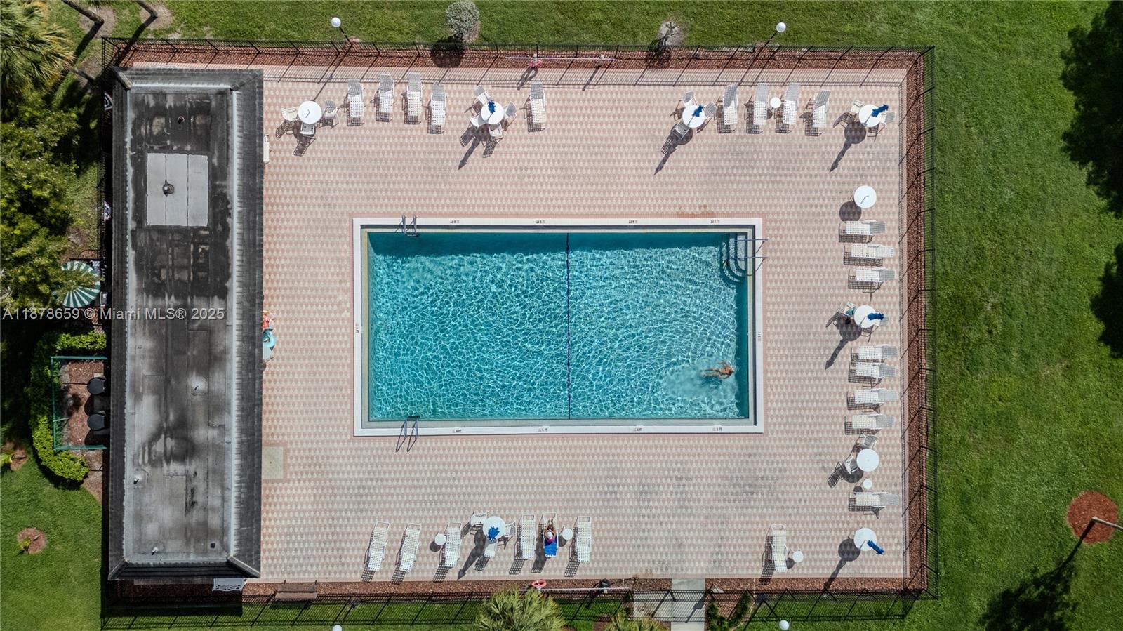 ANDROS VILLAGE - Residential