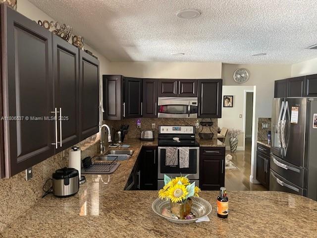 EMAUS PINES - Residential