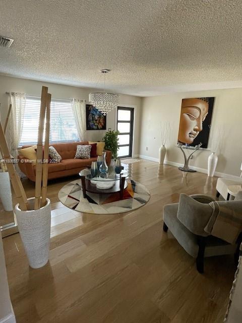 EMAUS PINES - Residential