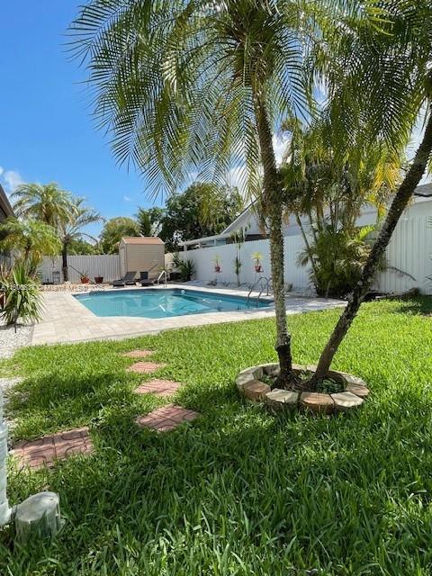 EMAUS PINES - Residential