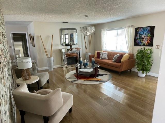 EMAUS PINES - Residential