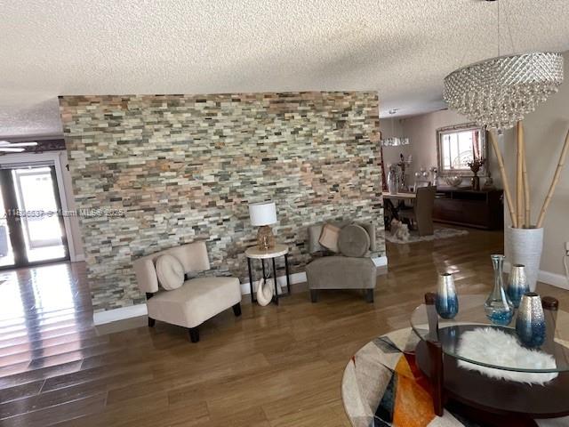 EMAUS PINES - Residential