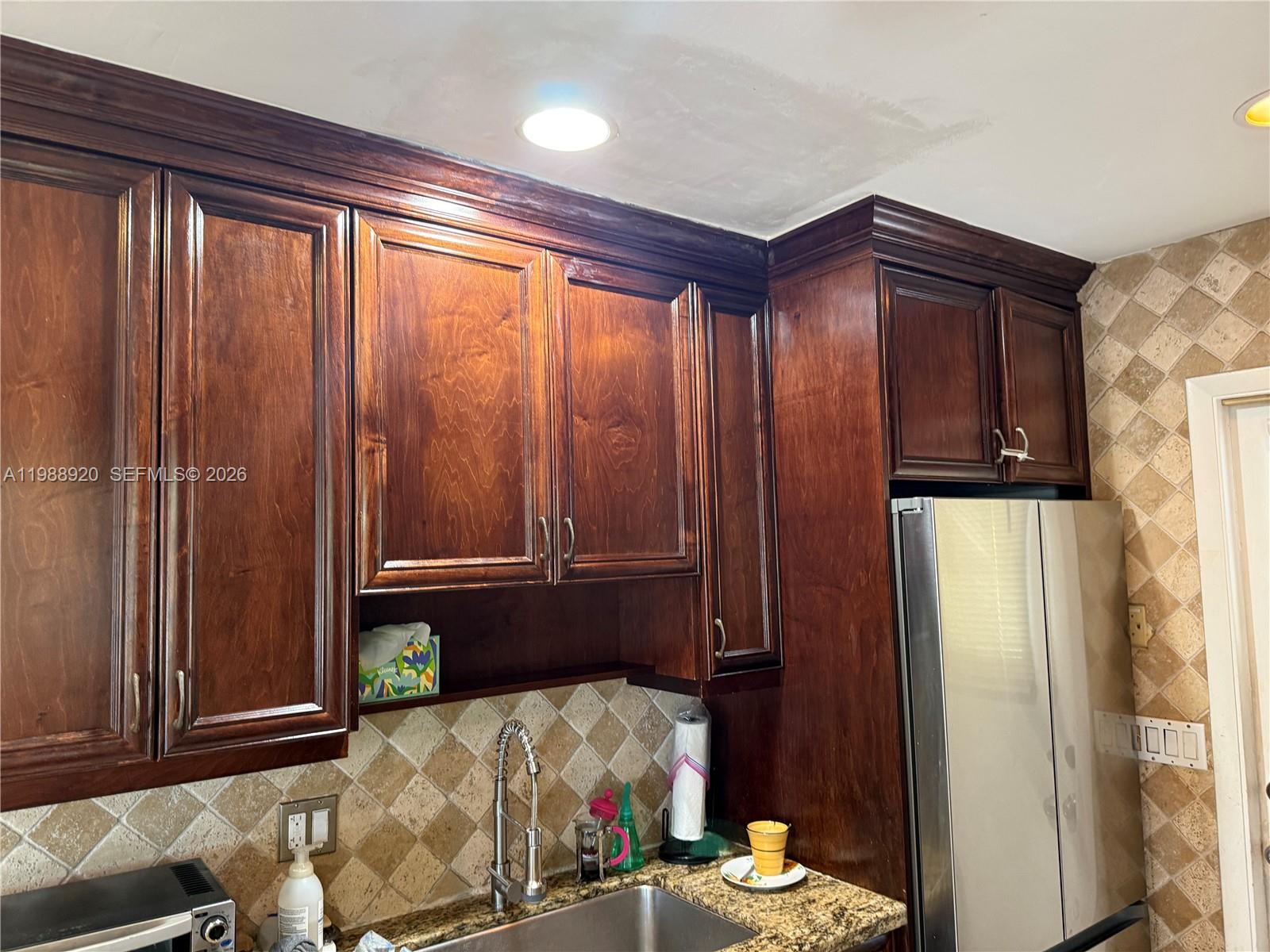 HARBOR VILLAGE SEC H - Residential Lease