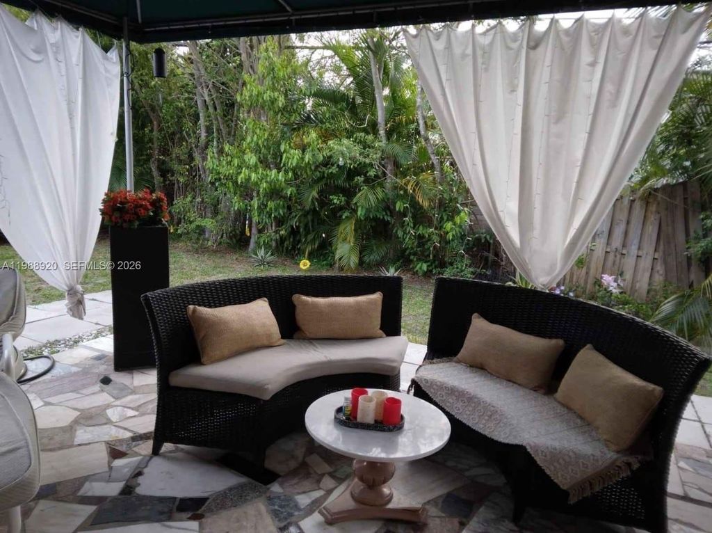 Photo of 1211 NE 27th Ave, Pompano Beach, FL 33062 (MLS # A11988920)