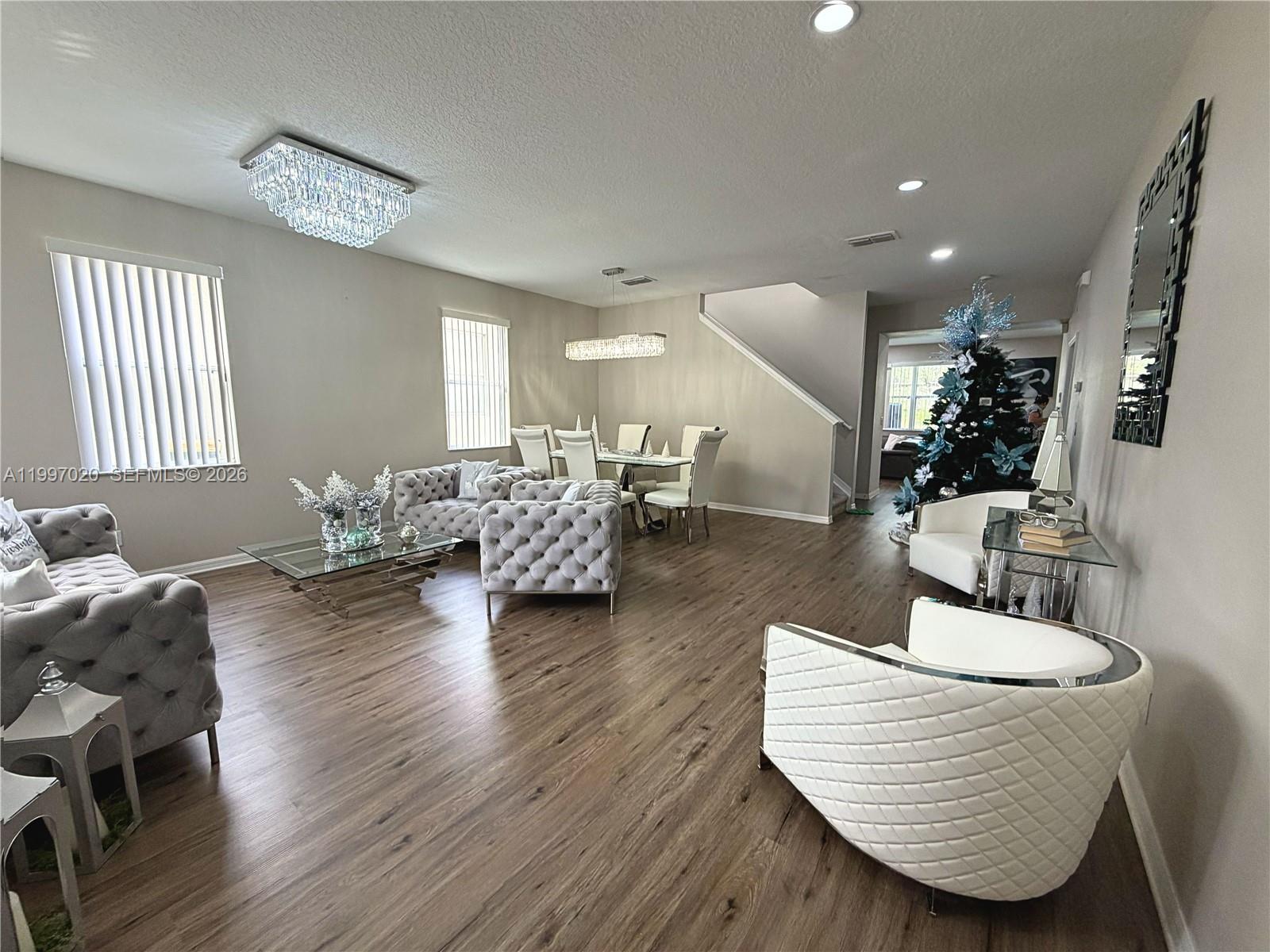 LEGACY PARK PH 02 - Residential