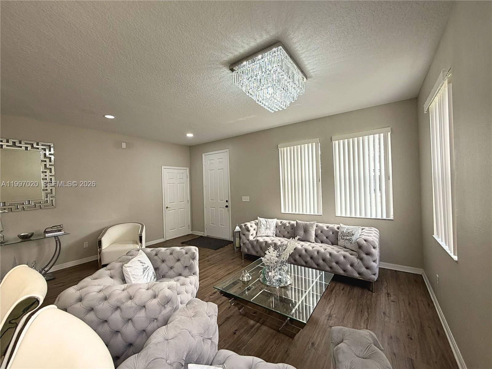 LEGACY PARK PH 02 - Residential