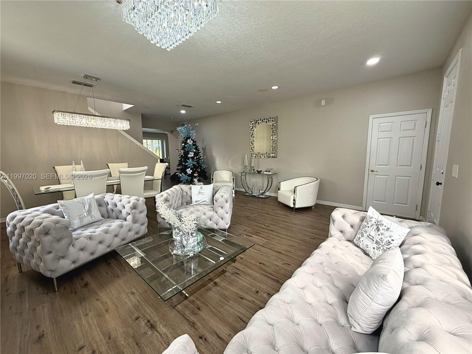 LEGACY PARK PH 02 - Residential