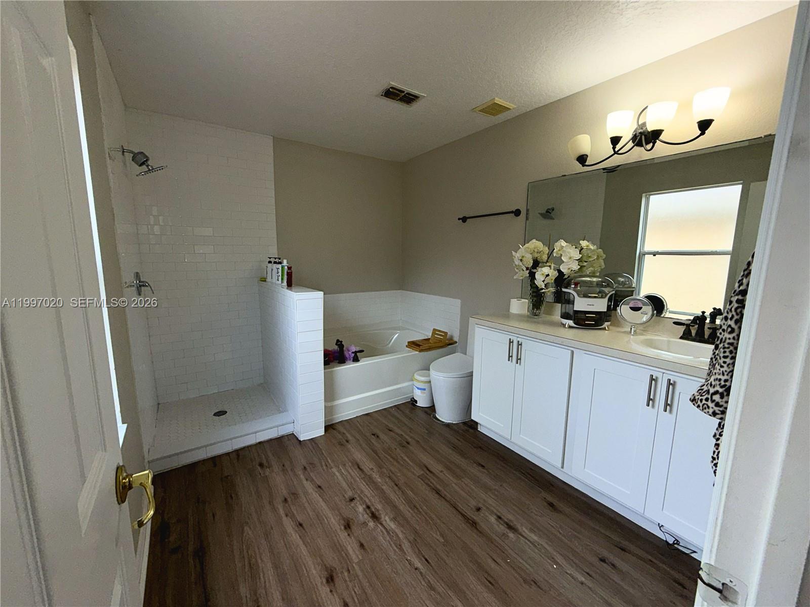 LEGACY PARK PH 02 - Residential