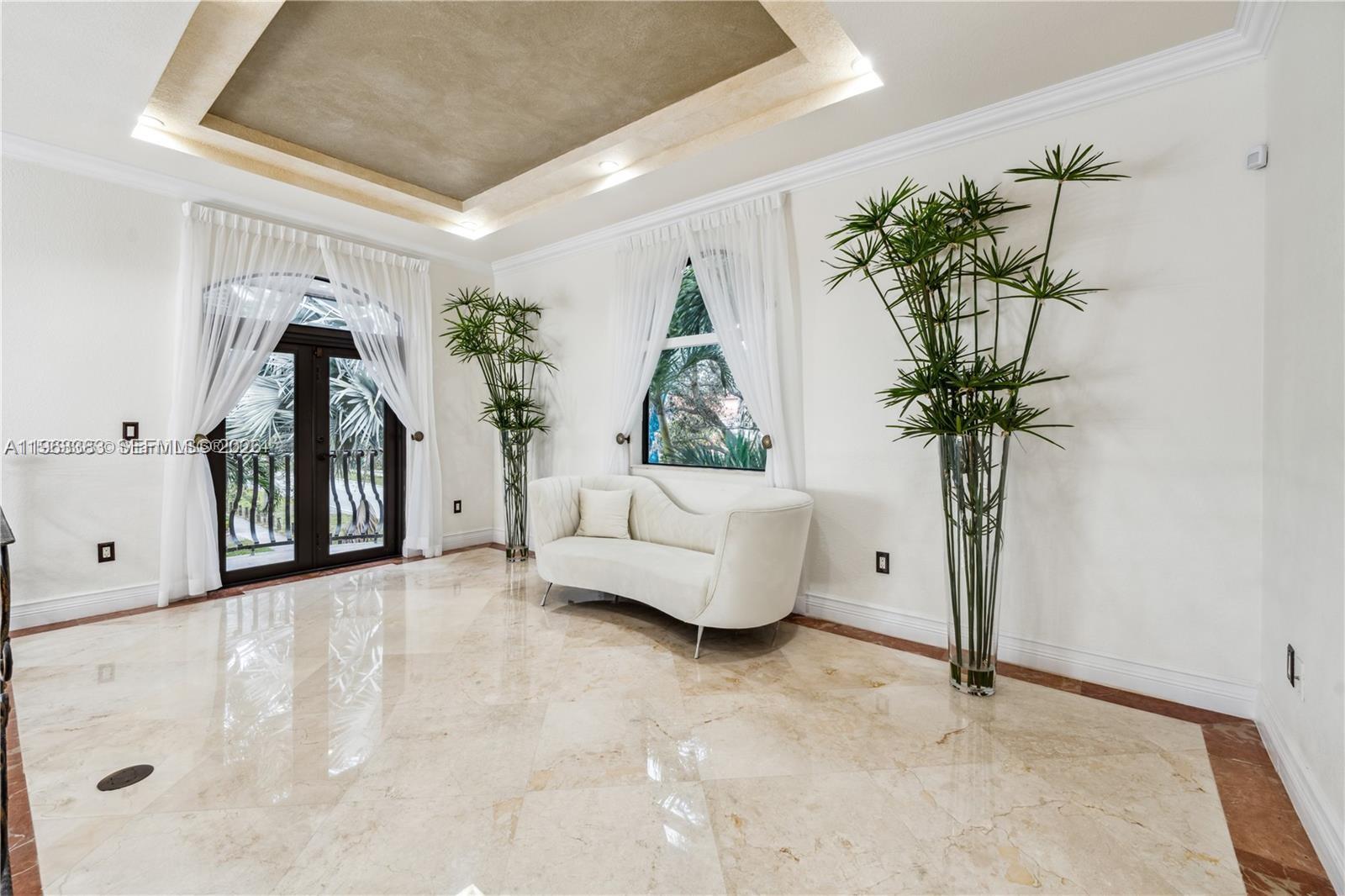 6TH ADDN TO ROYAL OAKS - Residential