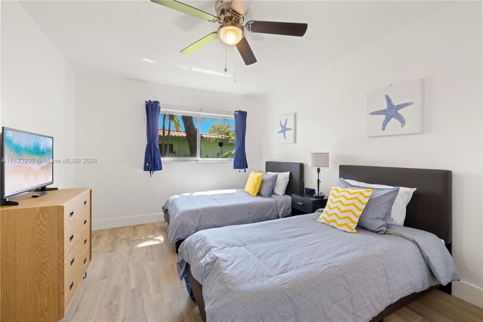 HILLBROOK - Residential