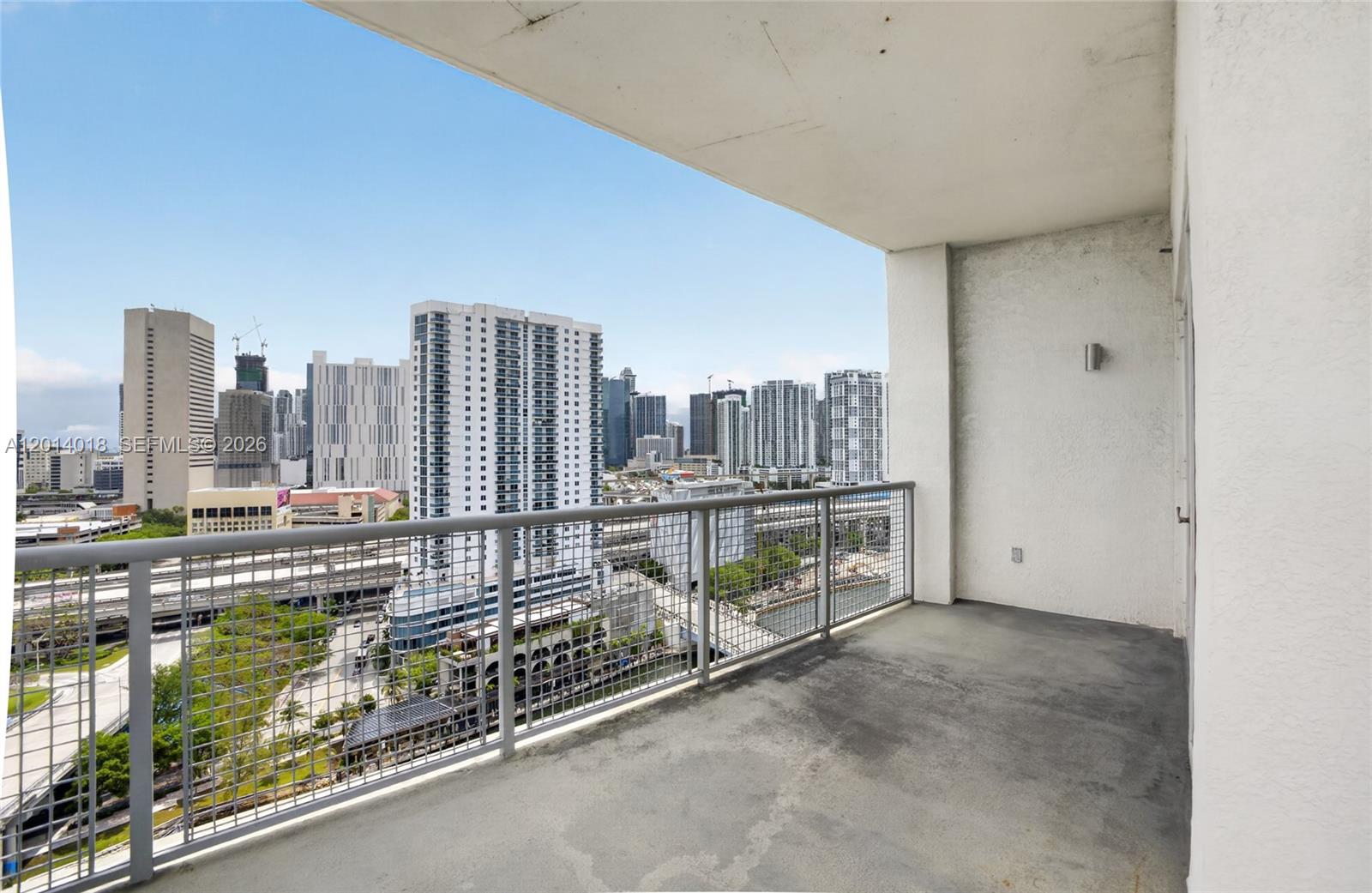 NEO CONDO - Residential Lease