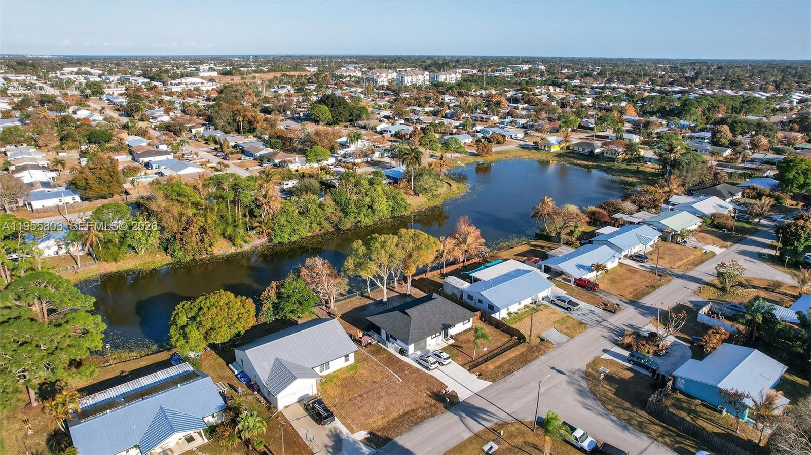 CORAL GARDENS - Residential