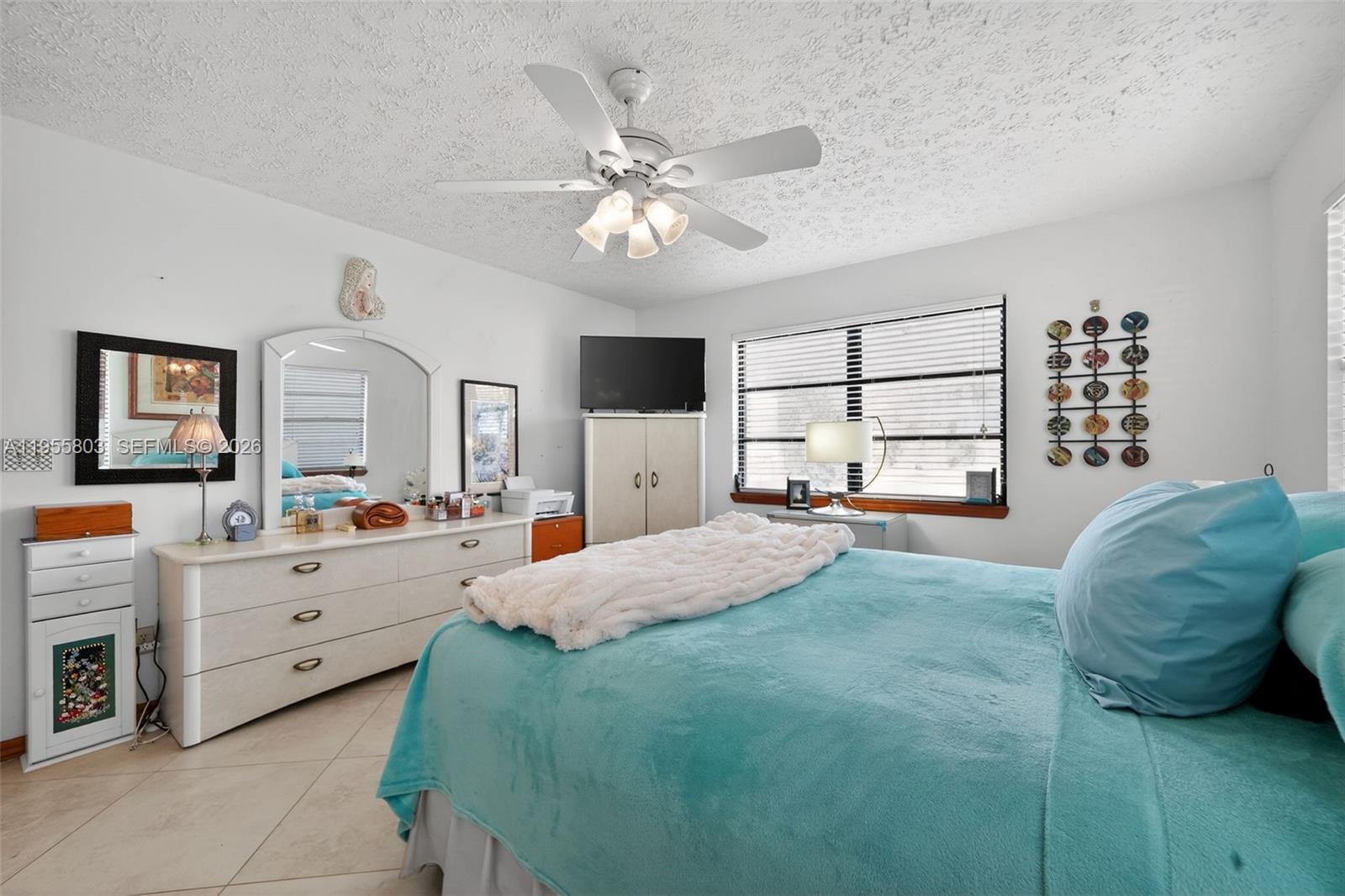 CORAL GARDENS - Residential