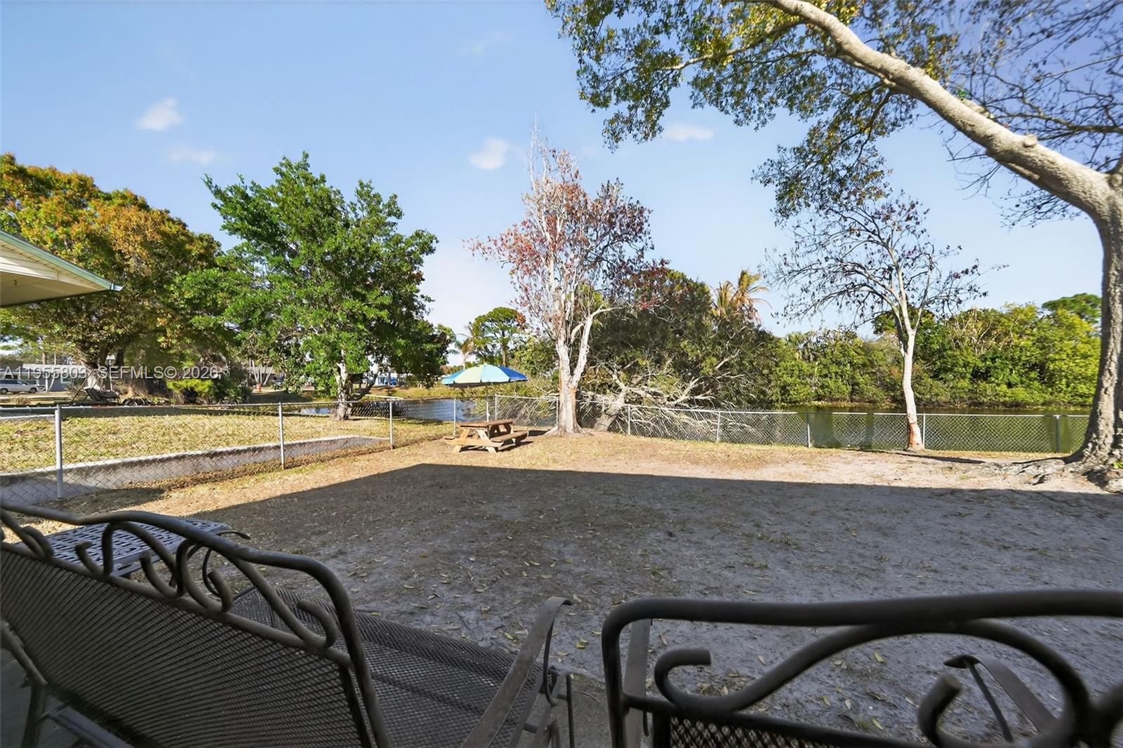 CORAL GARDENS - Residential