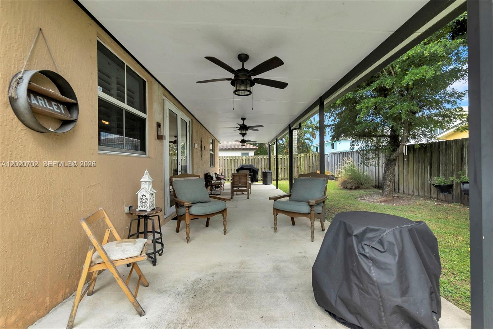 HEMINGWAY POINT - Residential